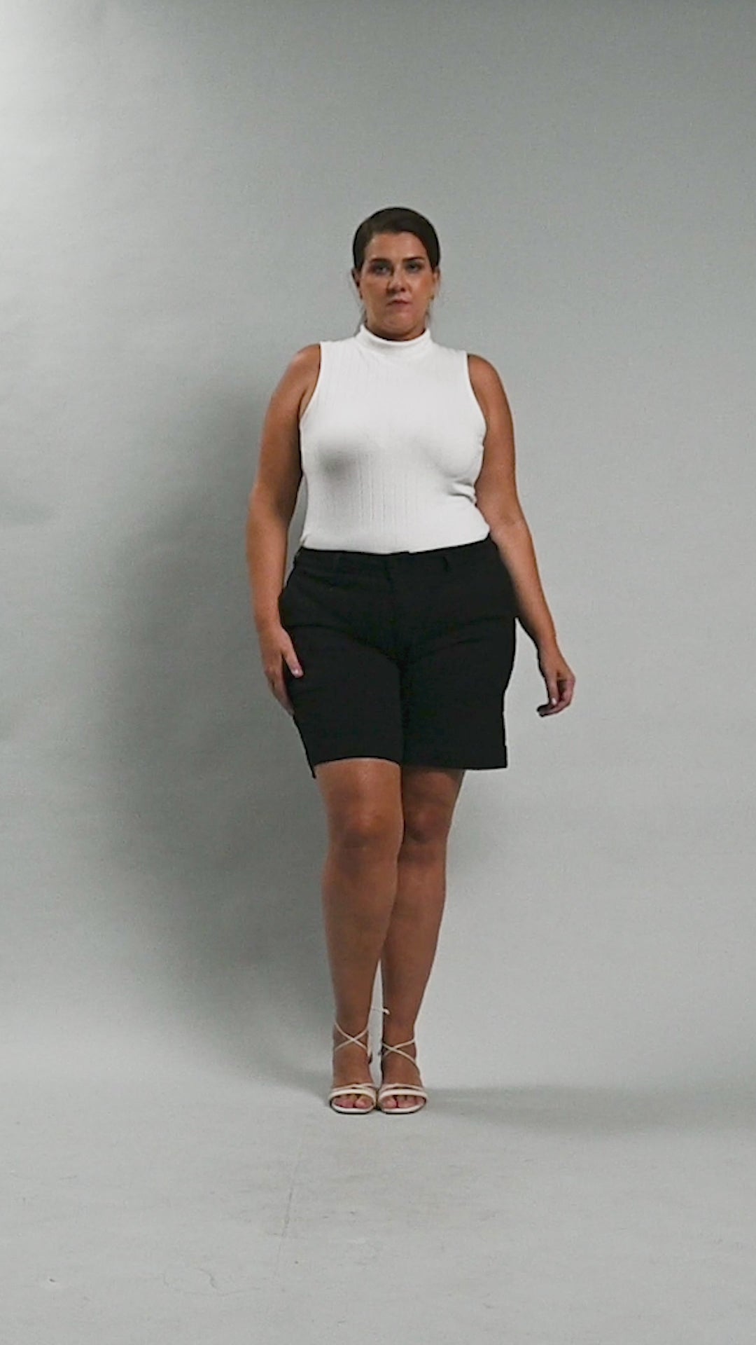 Bermuda Feminina Meia Coxa Plus Size - 39205